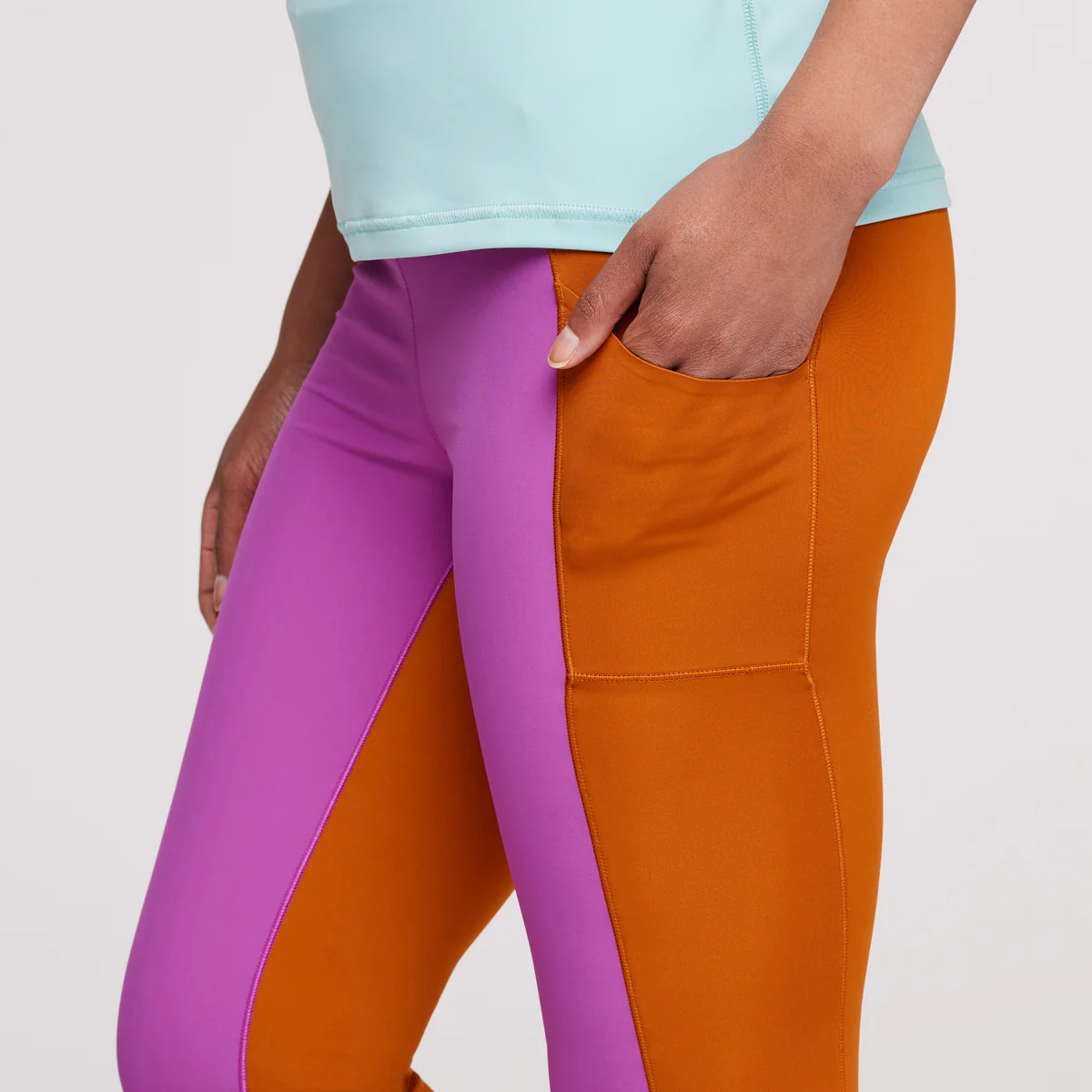 Verso Hike Tight - Women's - Image 23